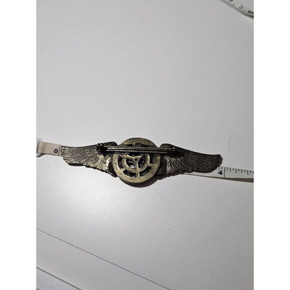 Bronze colored gear wing pin - Picture 5 of 10